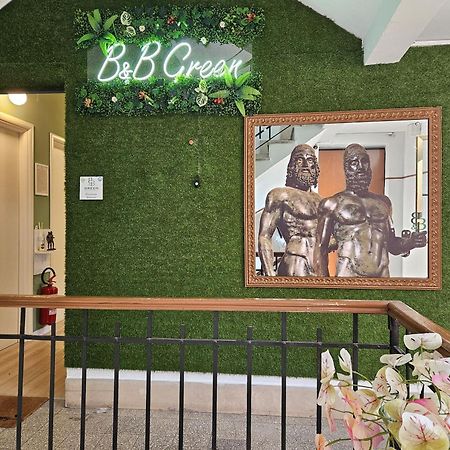B&B Green Stazione Centrale E Centro Reggio Calabria Exterior photo